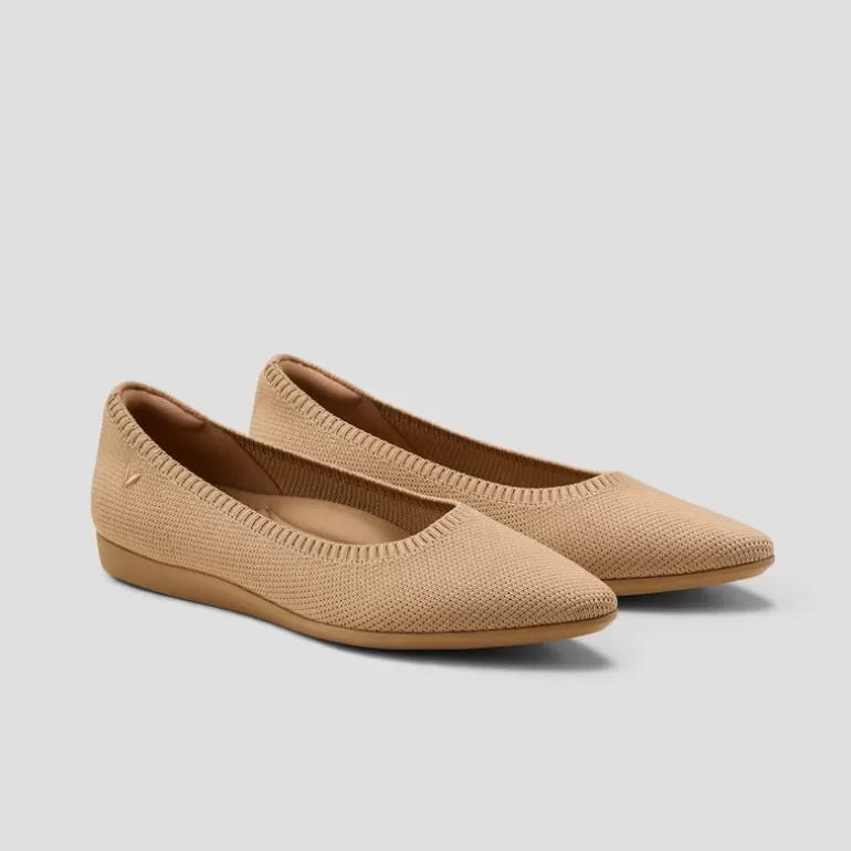 VIVAIA Walker | Aria Walker Lightweight Women Pointed Flats In |