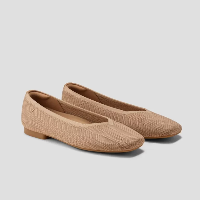 VIVAIA Margot | Margot 2.0 Square-Toe V-Cut Flats In |