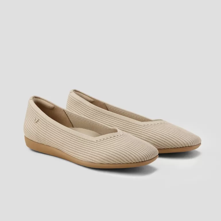 VIVAIA Walker | Margot Walker Lightweight Square-Toe V-Cut Flats In Alomnd |