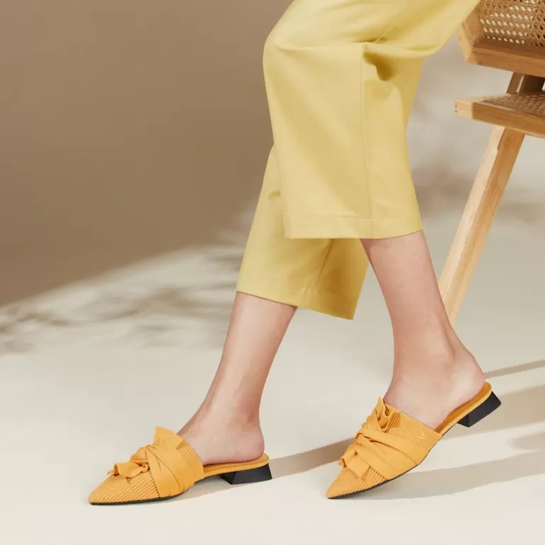 VIVAIA Yaffa | Yaffa Pointed-Toe Knot Sustainable Mules In |